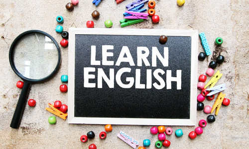 英語を話せるようになる人気スクール７選。